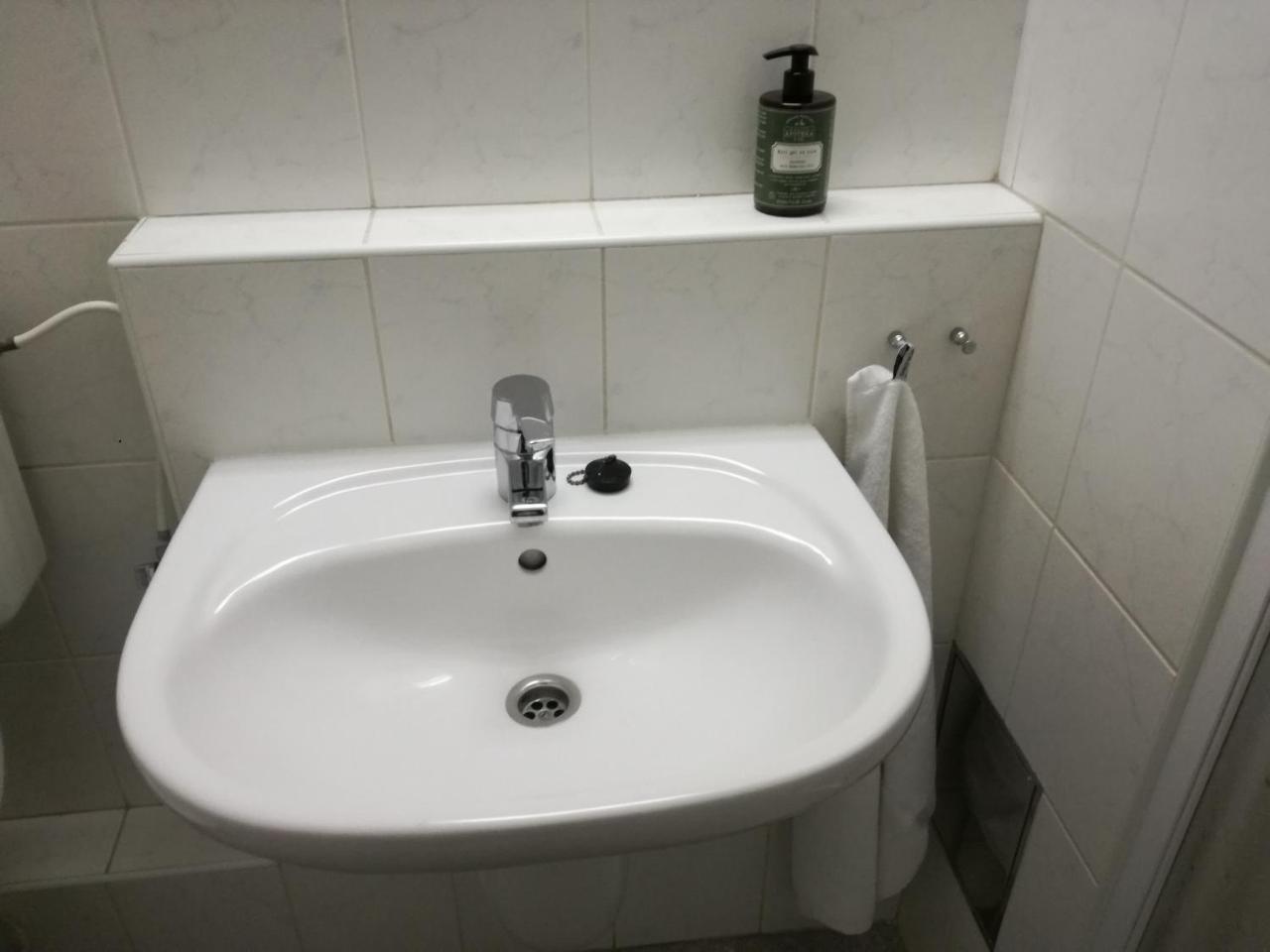Hotel Hlaska Zlenice Room photo